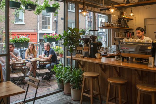 Top 5 Lỗi Phổ Biến Khi Mở Quán Cafe Dễ Dẫn Đến Đóng Cửa